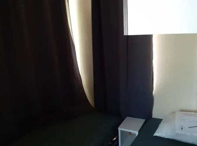 Mobilhome Agreable Sans Draps Ni Serviettes *